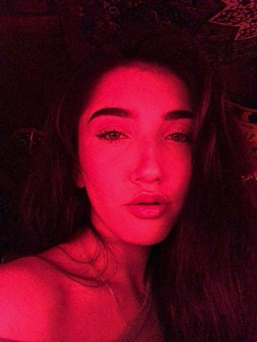 𝘈𝘭𝘪 𝘙𝘢𝘺 - ajxray OnlyFans