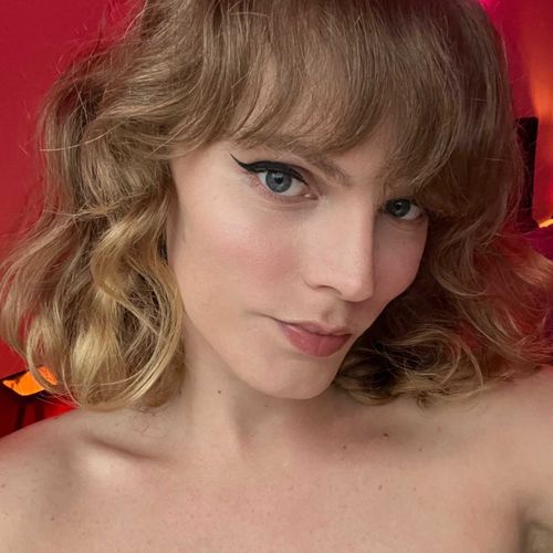 @alinadorzbacher