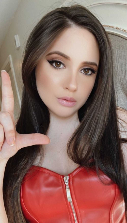 Princess Ava OnlyFans #1 Sexting Page - ava_hadleyy OnlyFans