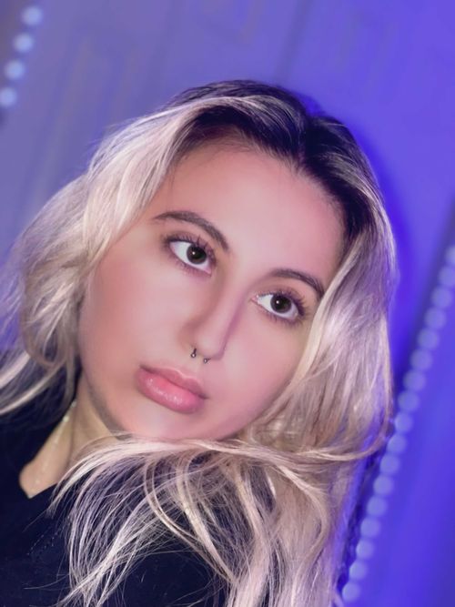 ℜ𝔬𝔪𝔞𝔫𝔦𝔞𝔫 𝔤𝔬𝔡𝔡𝔢𝔰𝔰 - bratbaby999 OnlyFans