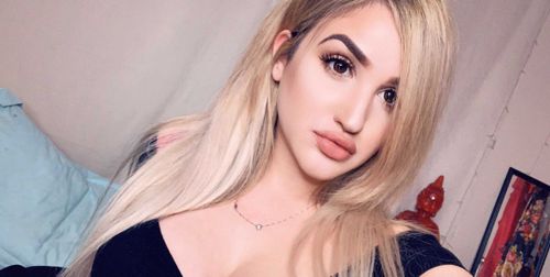 Cry baby - chokesandhoes OnlyFans