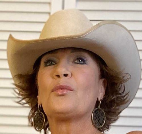 Dixie.dauphin50 - dixiedauphin50 OnlyFans