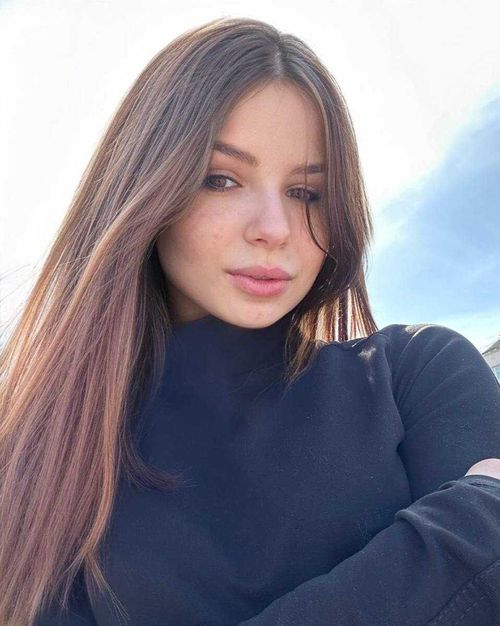 Kira - schoolgirl9 OnlyFans