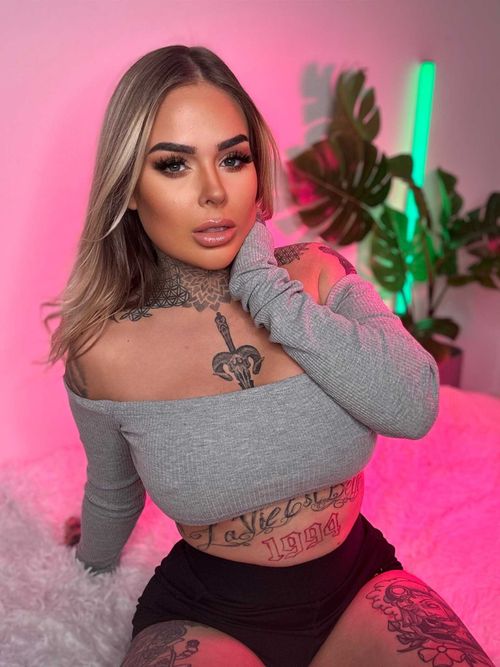 GIA CLARKE - giaclarkex OnlyFans