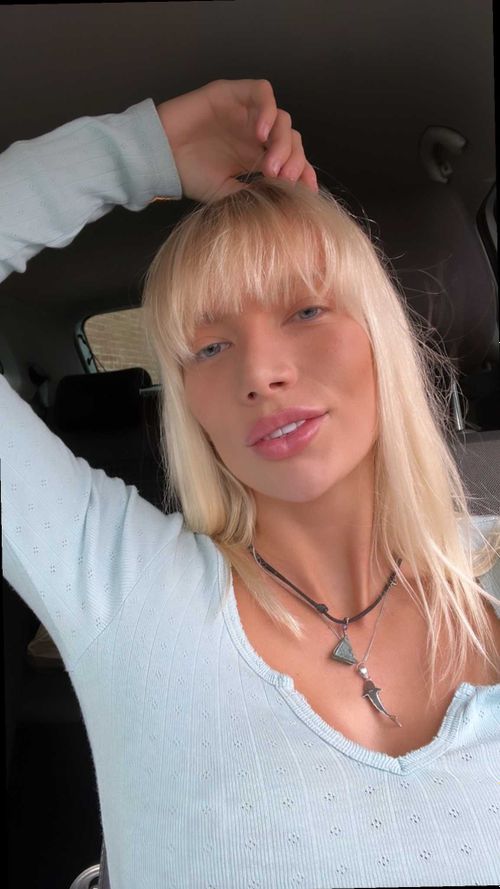 MILLIE SQUlRTS !💦↗️ milliefox OnlyFans