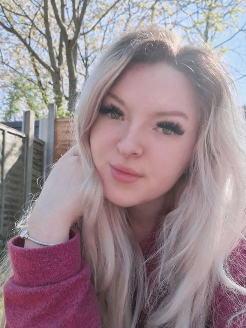 Laura - lxxrxsc OnlyFans