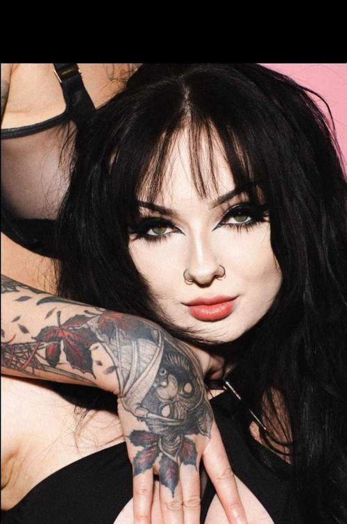 Nikki Bitez 🦇 - nikkibitez OnlyFans