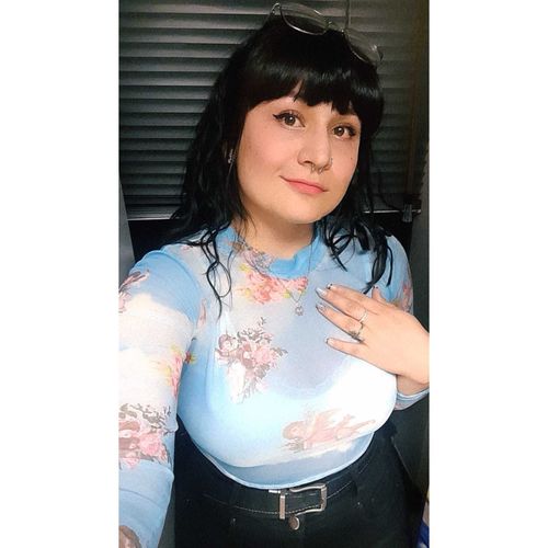 Karen - karenyhc OnlyFans