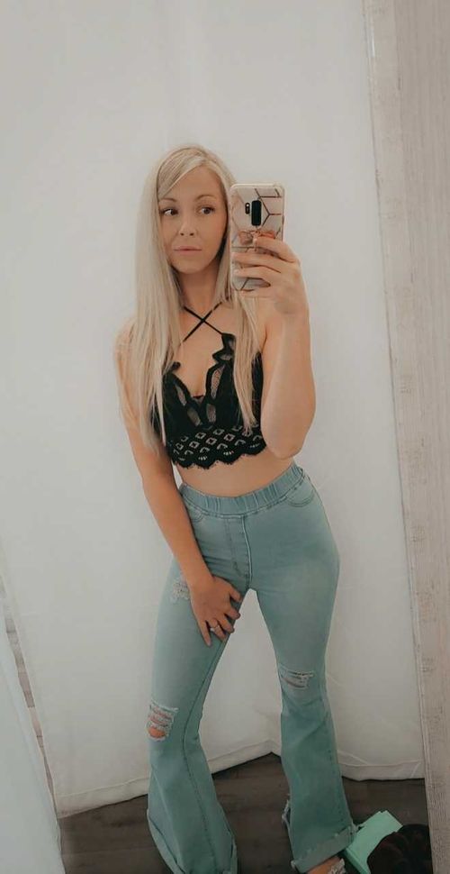 No Face Bae - free_nofacebae OnlyFans