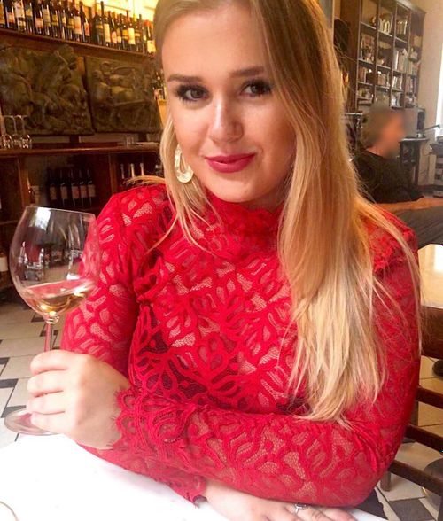 simrell - simrell OnlyFans