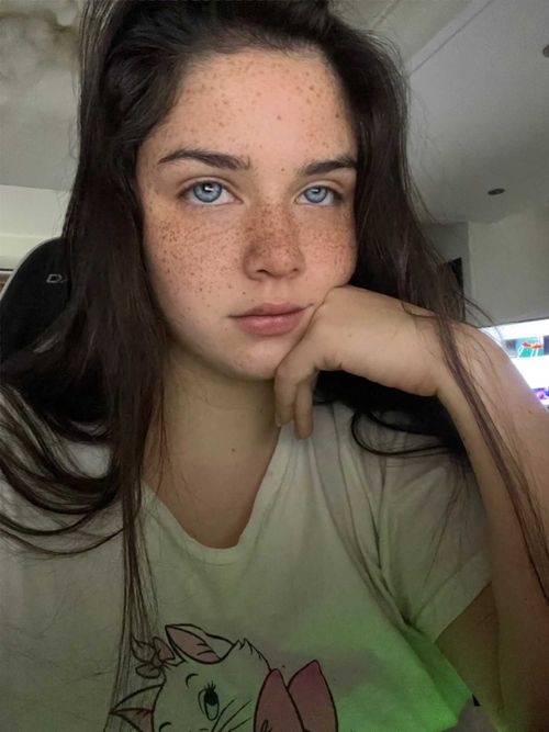 Sara Bustani - sarahbustani OnlyFans