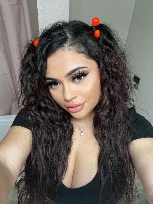 Yessenia loch - yessenialoch OnlyFans