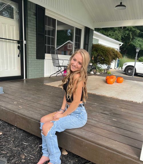 Alexis - yogirllexi03 OnlyFans